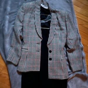 2 piece jacket and skirt fitted